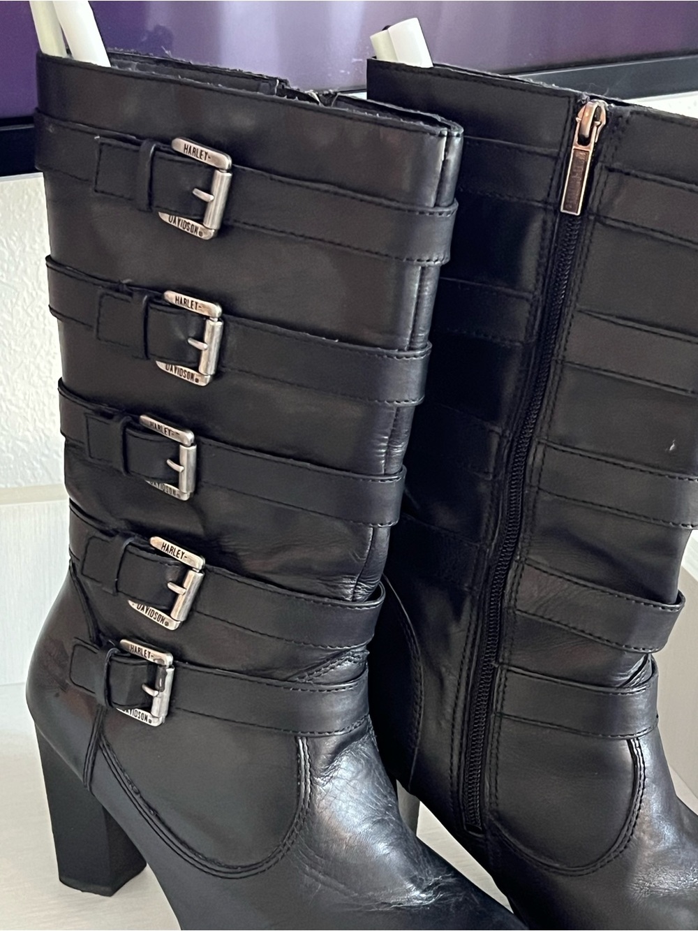 Harley-Davidson Black Leather Mid-Calf Heeled Boots with Buckle Straps